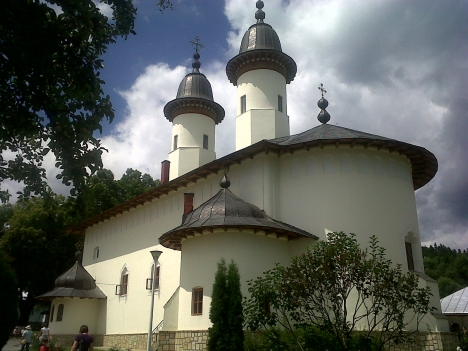 Manastirea Varatec